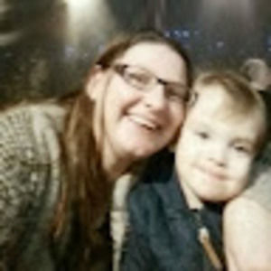 Meet your Posher, Marnie